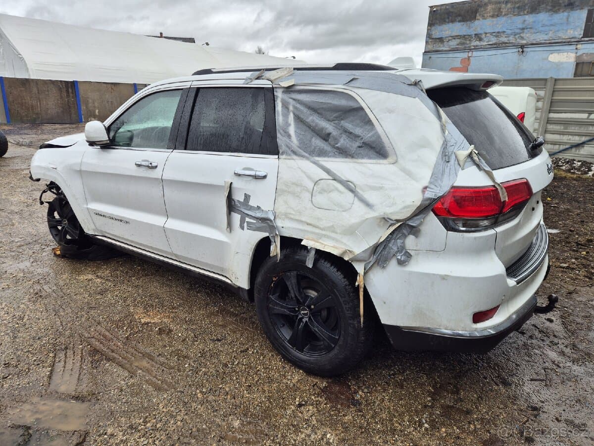 2014 Jeep CHEROKEE - 3