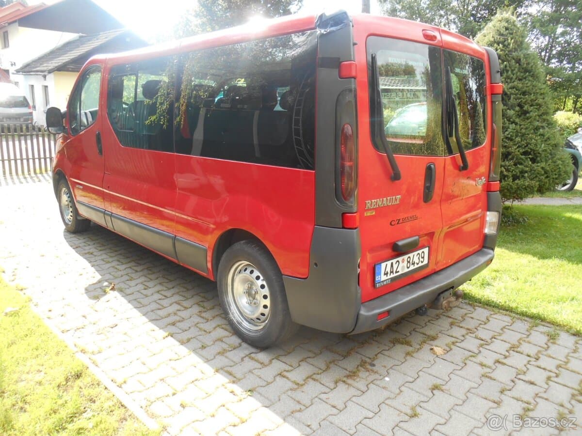 2004 Renault TRAFIC - 3
