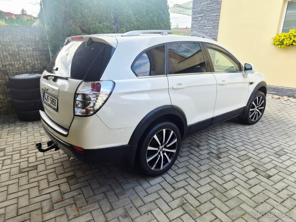 2011 Chevrolet CAPTIVA - 3