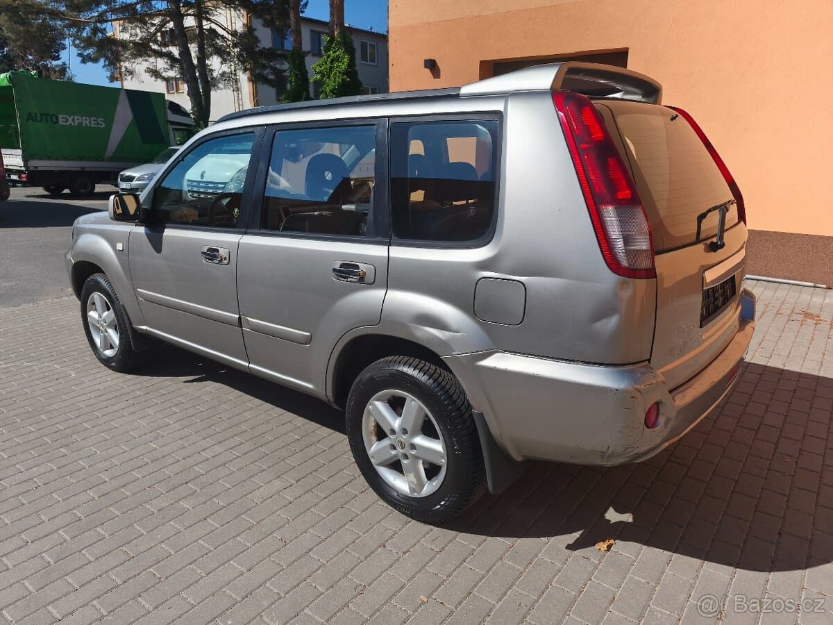2004 Nissan X-TRAIL - 3