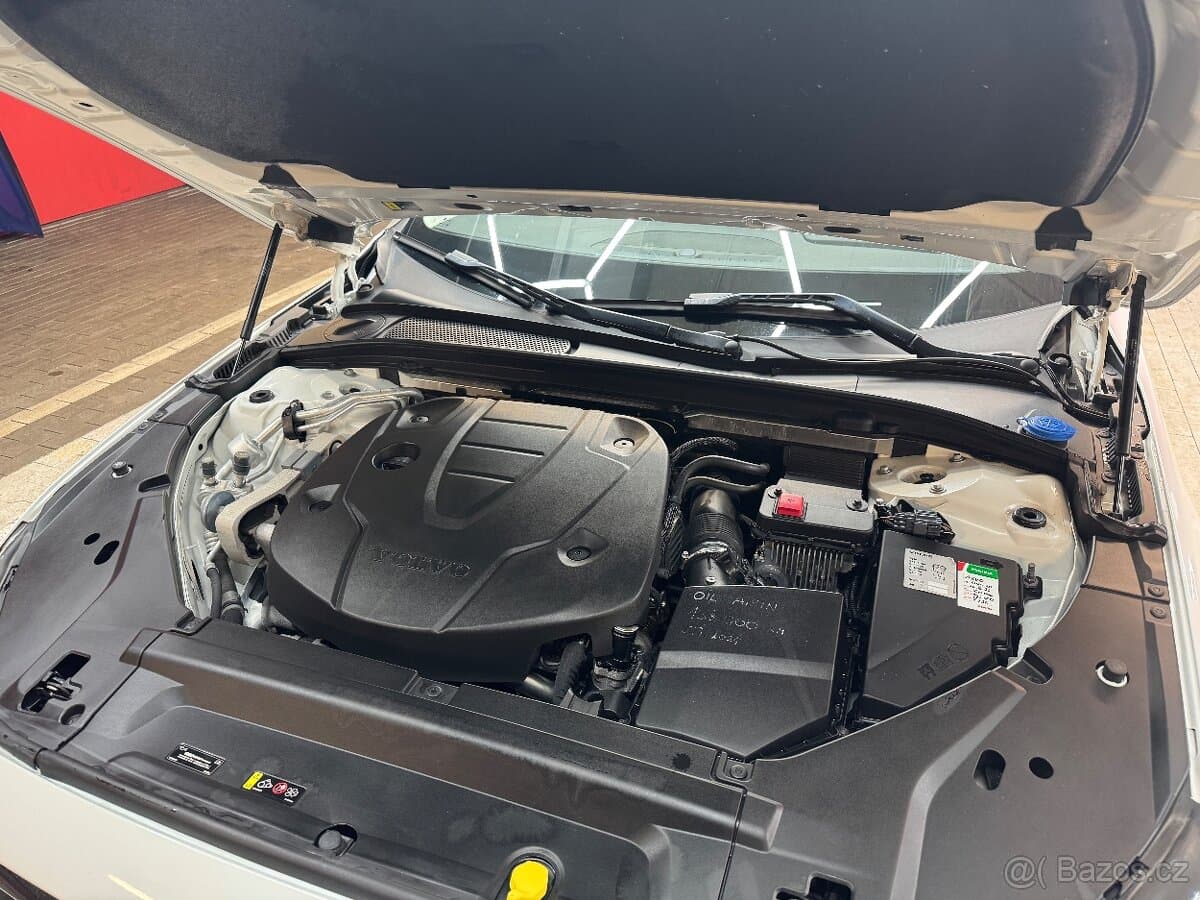 2020 Volvo V90 - 3