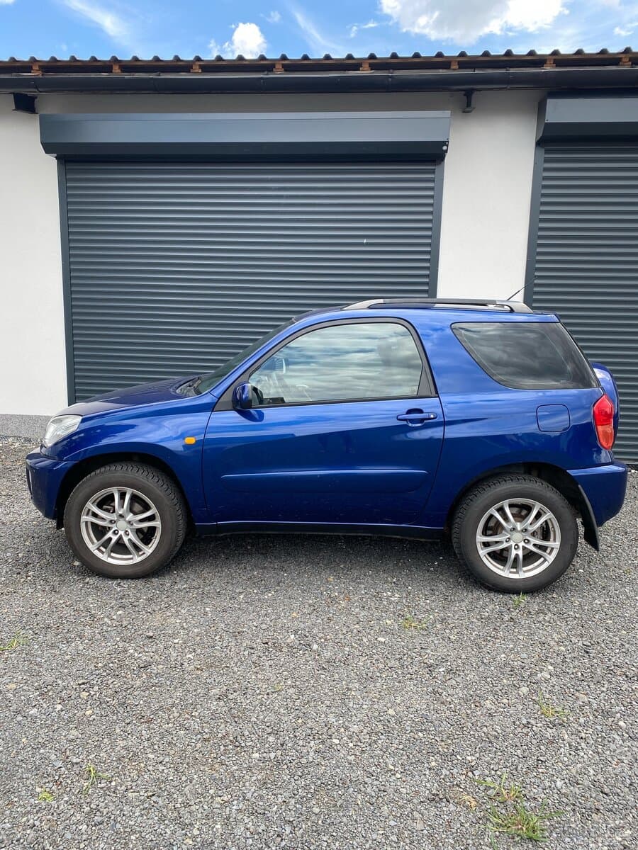 2000 Toyota RAV4 - 3