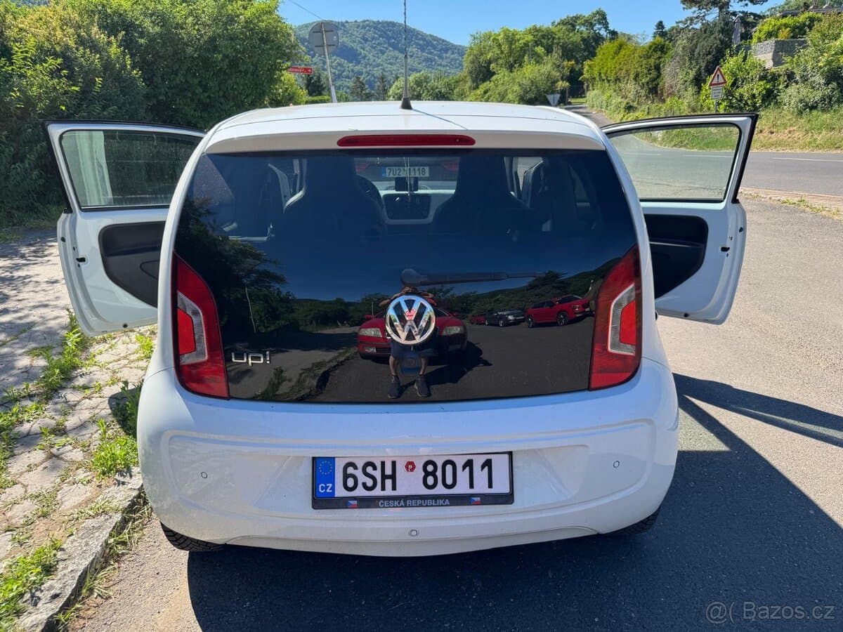 2012 Volkswagen UP! - 3