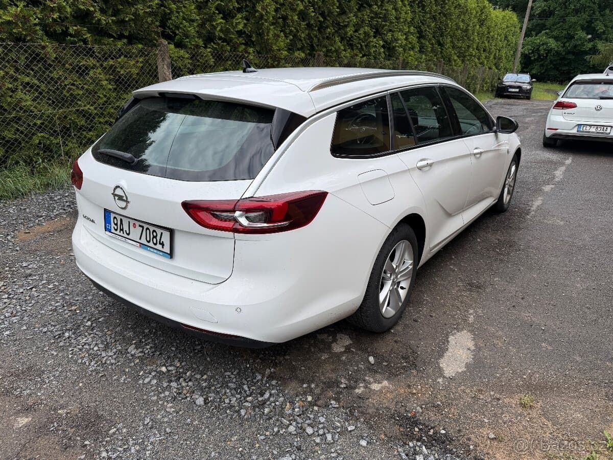 2022 Opel INSIGNIA - 3