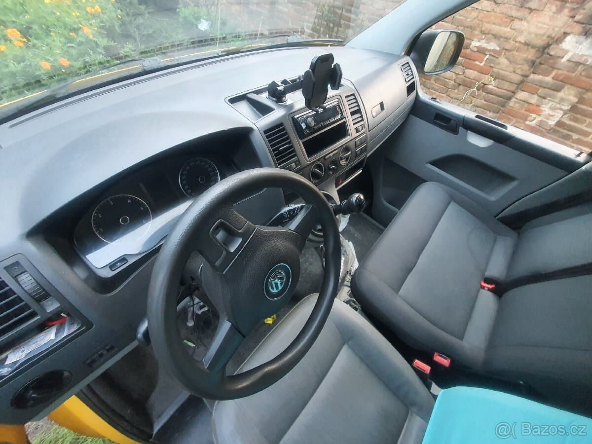 2011 Volkswagen TRANSPORTER - 3