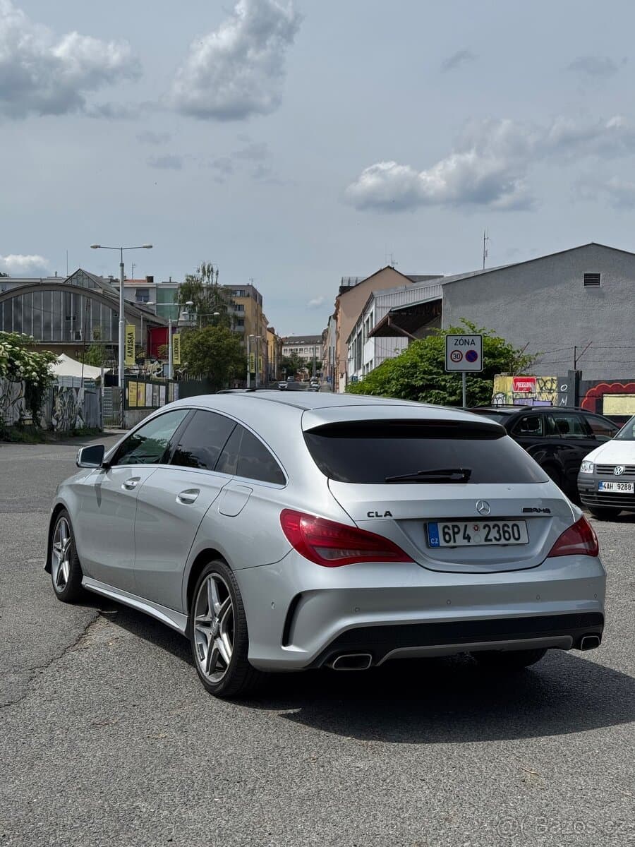 2015 Mercedes-Benz CLA - 3