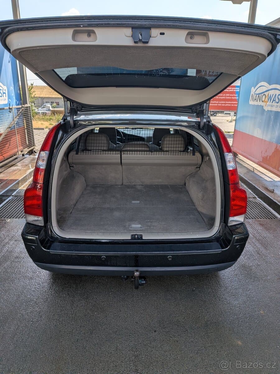 2005 Volvo V70 - 3