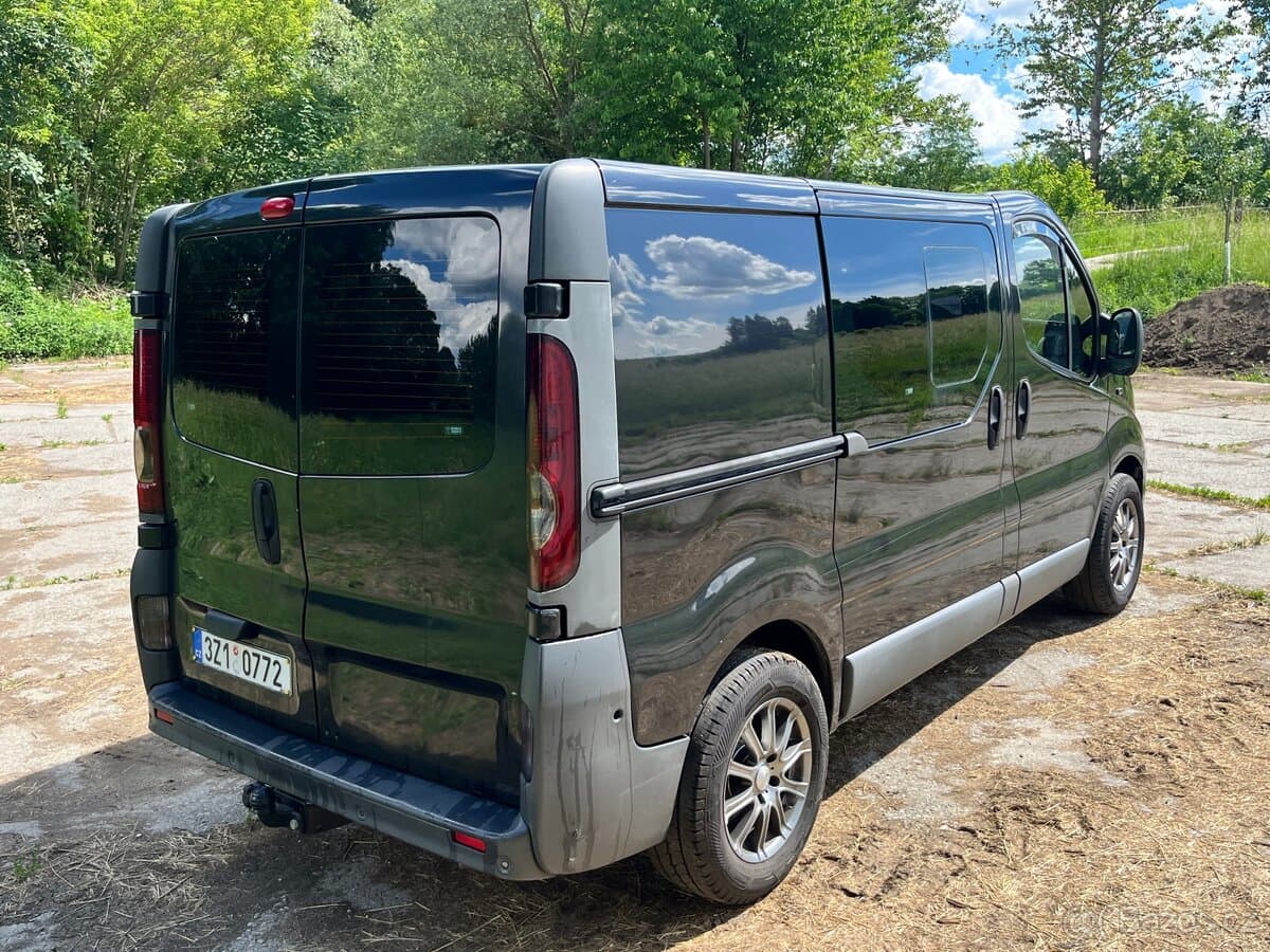 Renault TRAFIC - 3