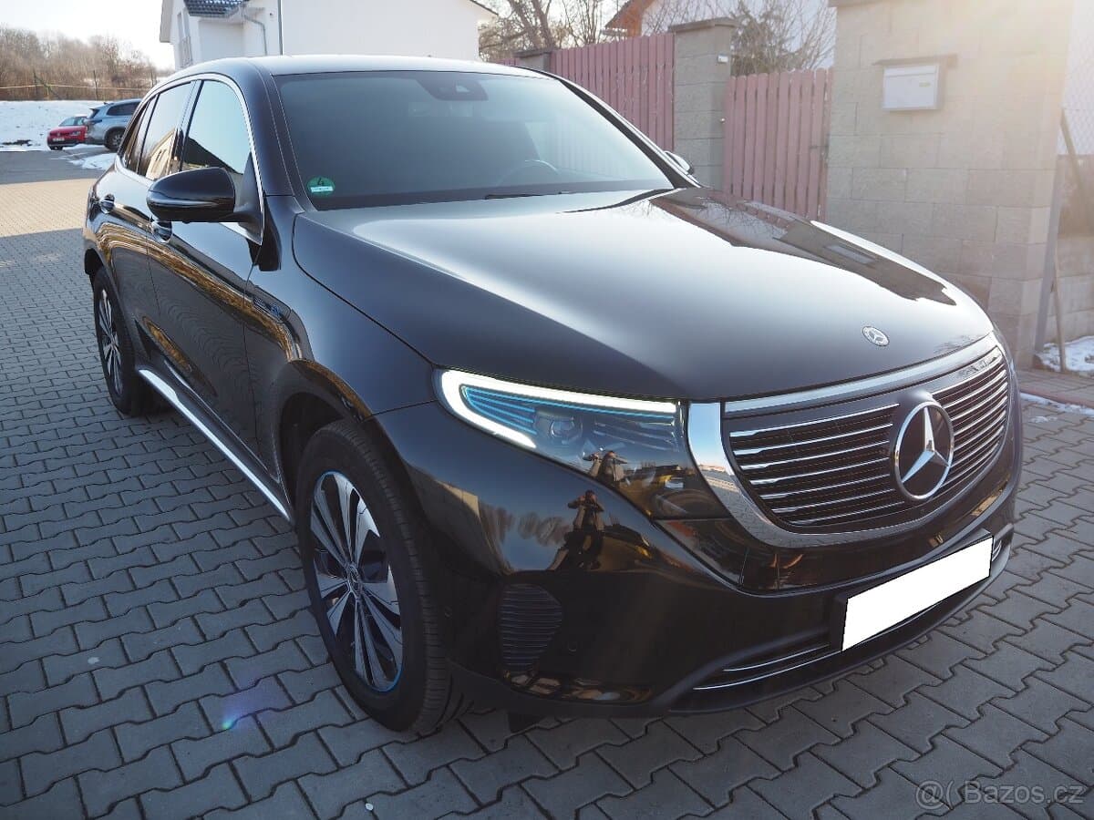 2021 Mercedes-Benz EQC - 3