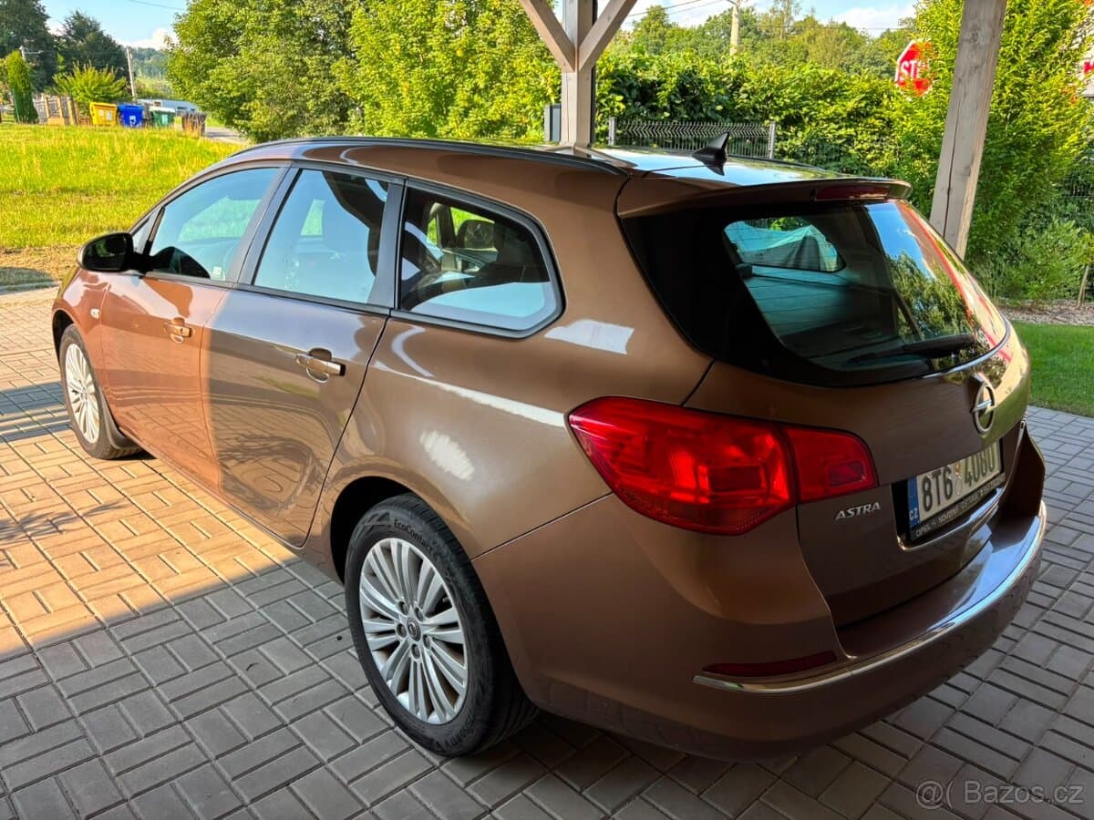 2015 Opel ASTRA - 3