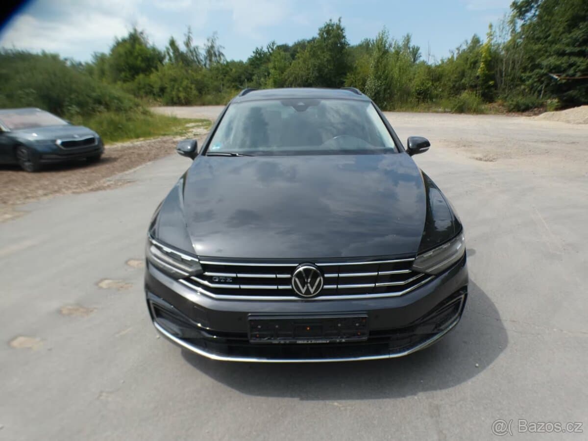 2021 Volkswagen PASSAT - 3