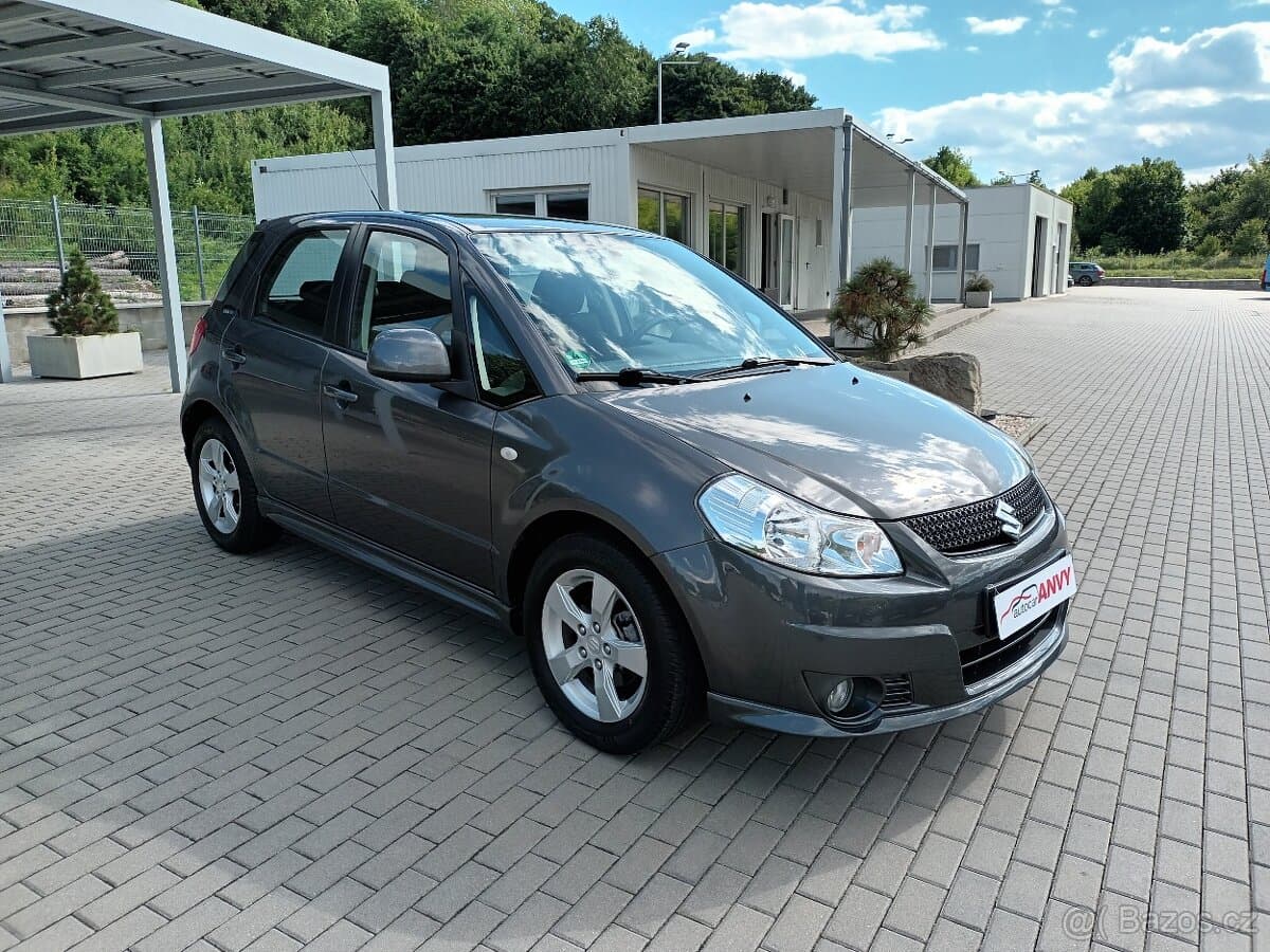 2011 Suzuki SX4 - 3