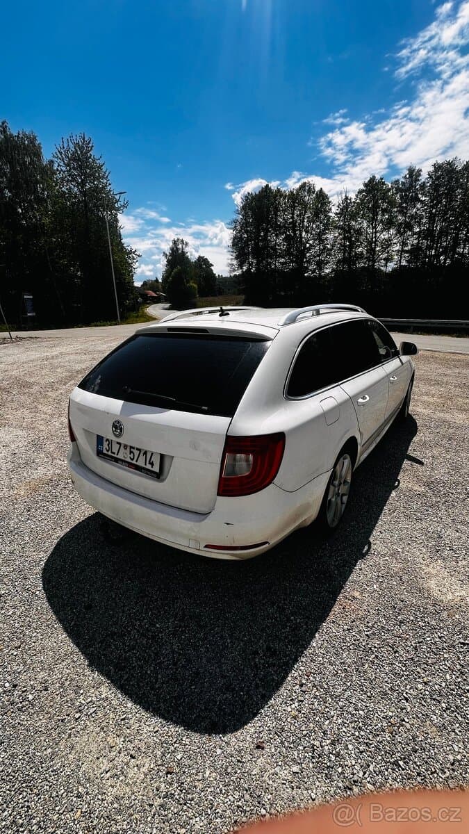 2010 Škoda SUPERB - 3
