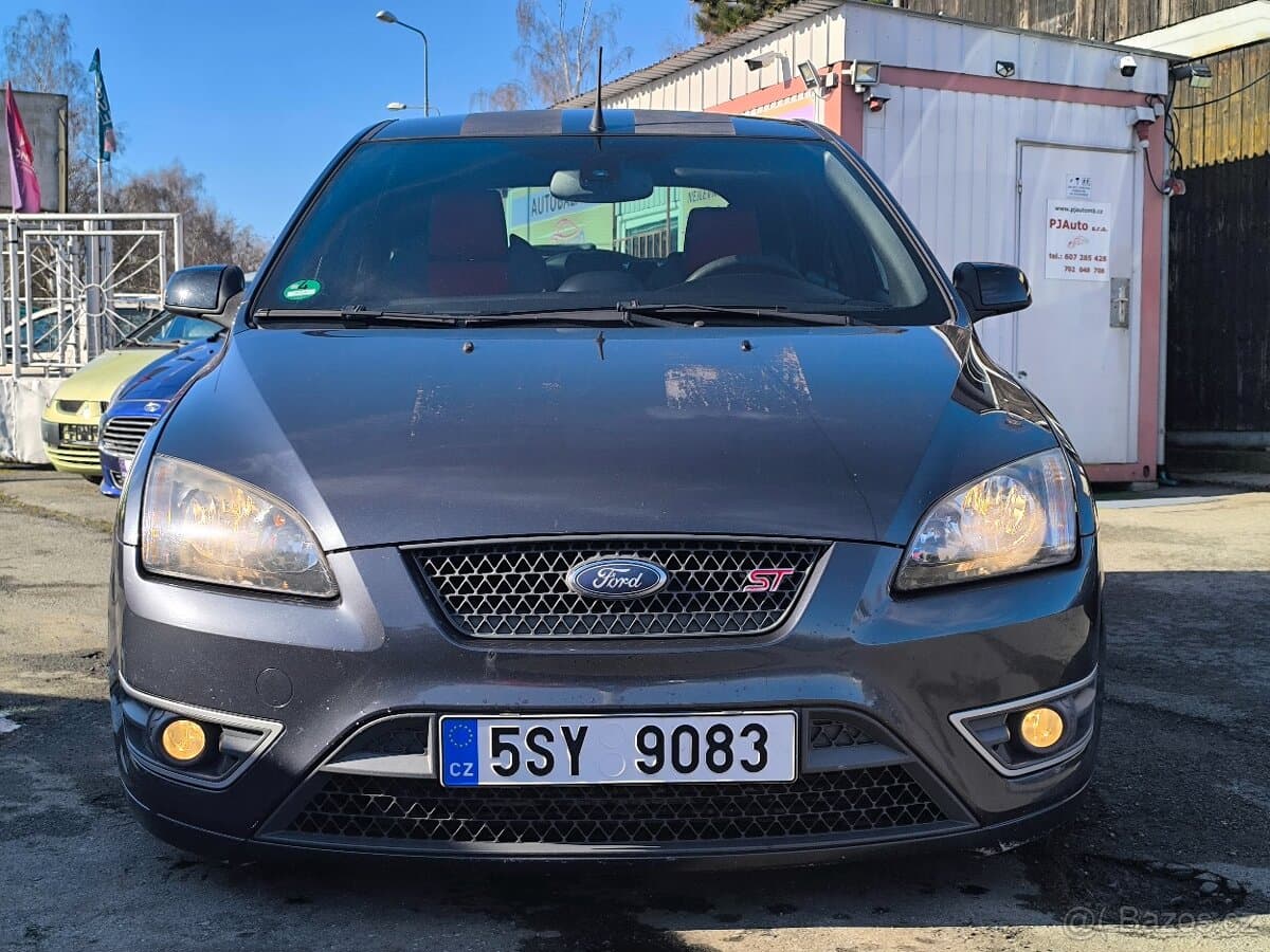 2007 Ford FOCUS - 3