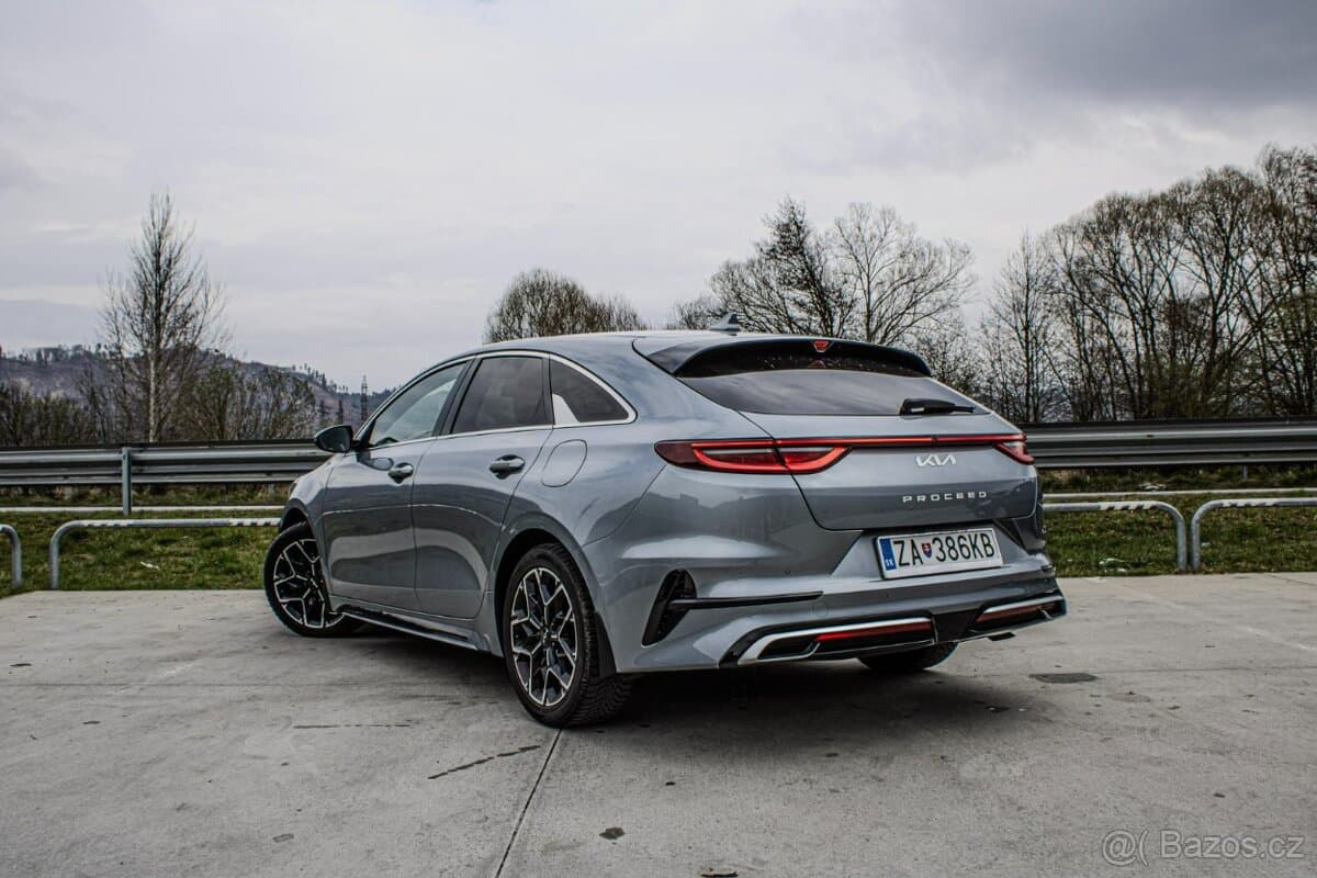 2022 Kia PROCEED - 3