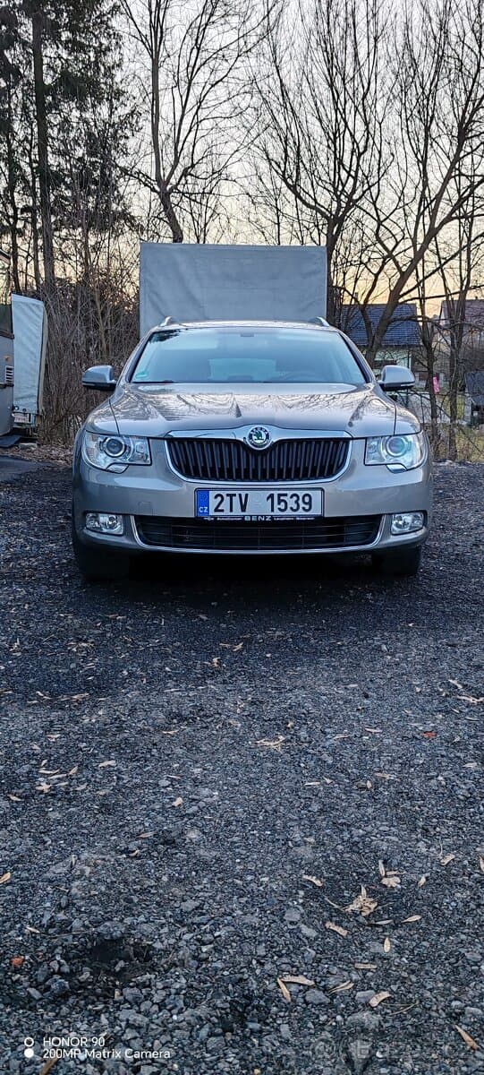 2011 Škoda SUPERB - 3