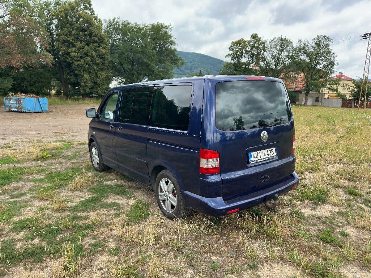 2004 Volkswagen MULTIVAN - 3