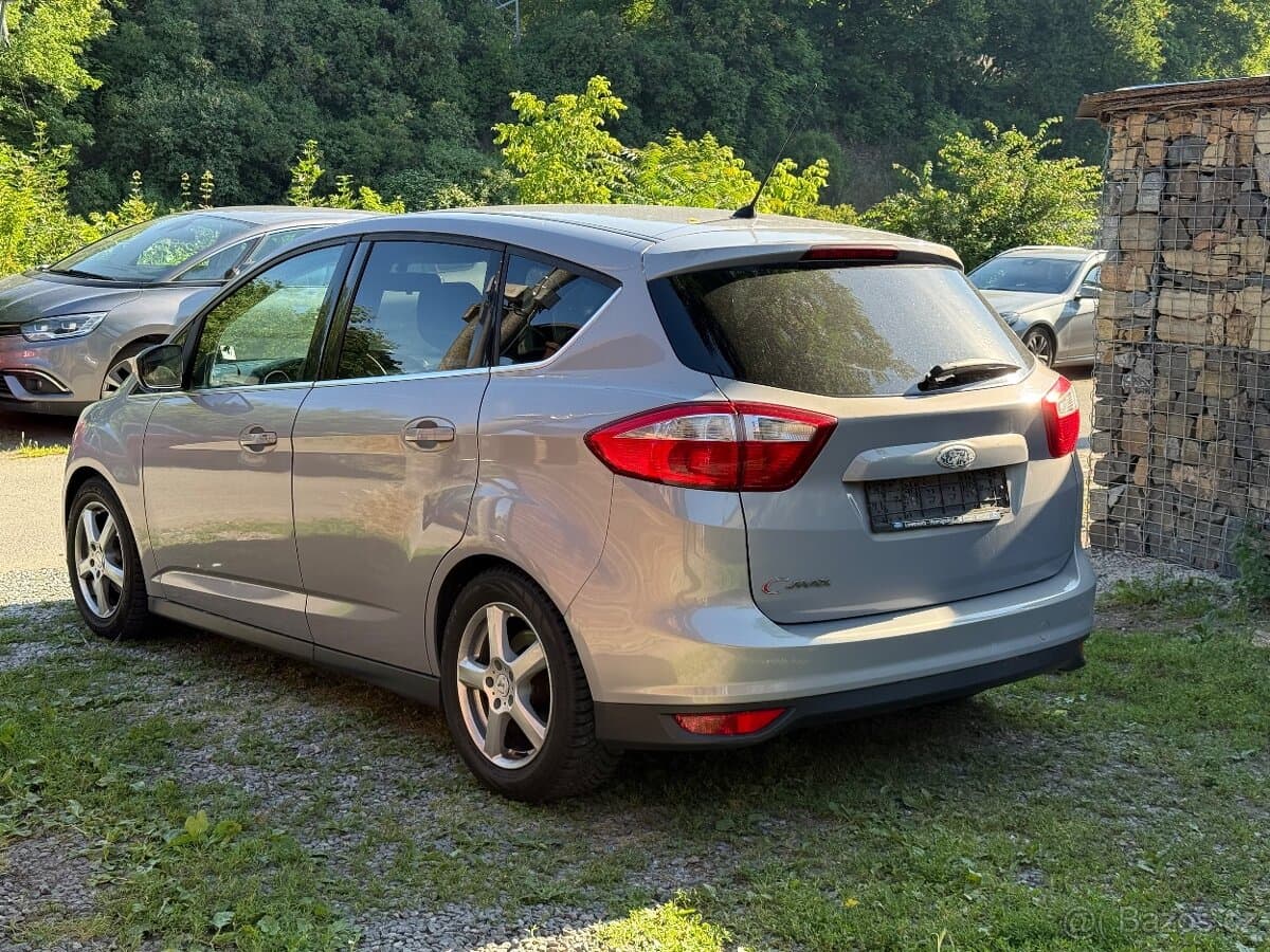2011 Ford C-MAX - 3
