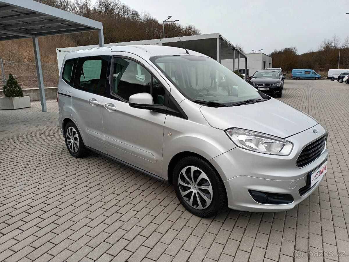 2015 Ford TOURNEO - 3