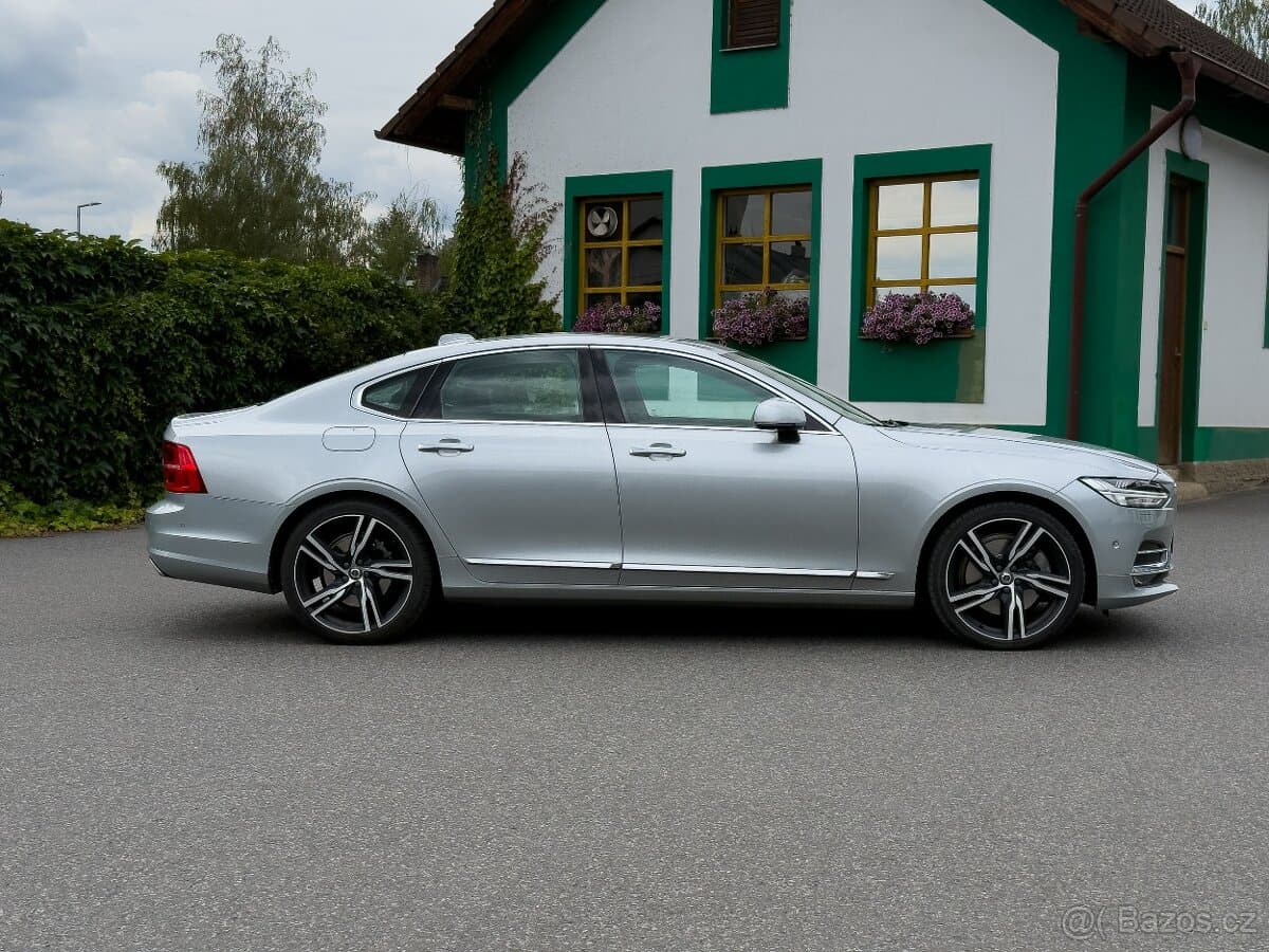 2017 Volvo S90 - 3