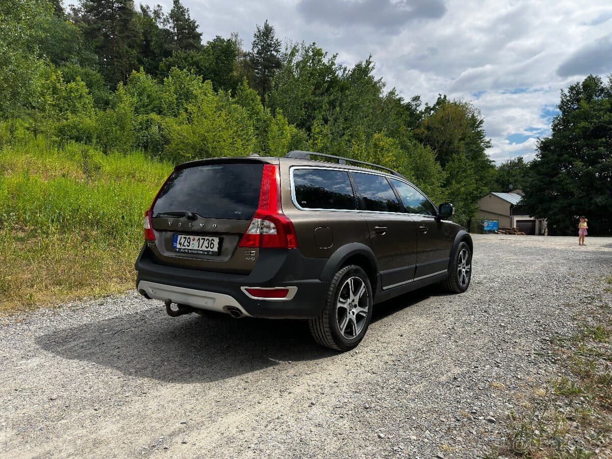 2012 Volvo XC70 - 3