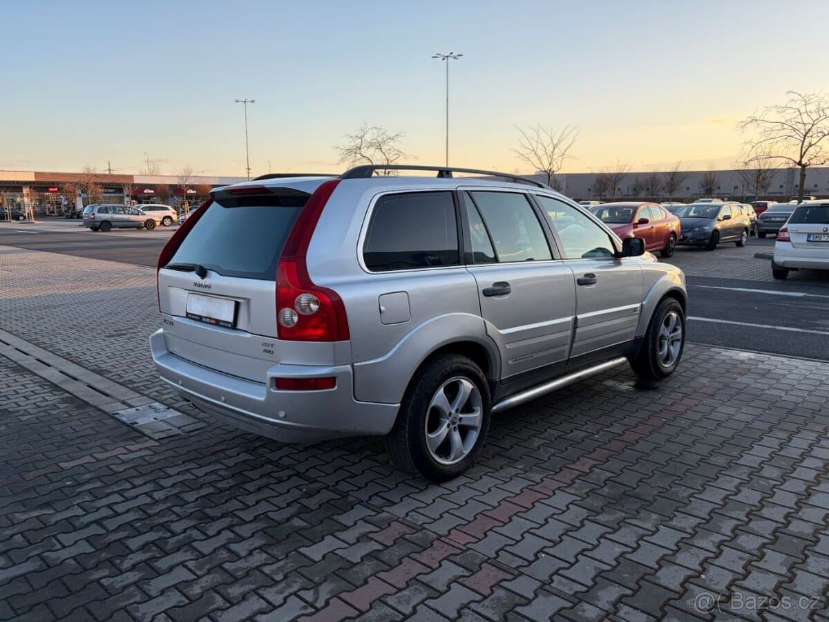 2004 Volvo XC90 - 3