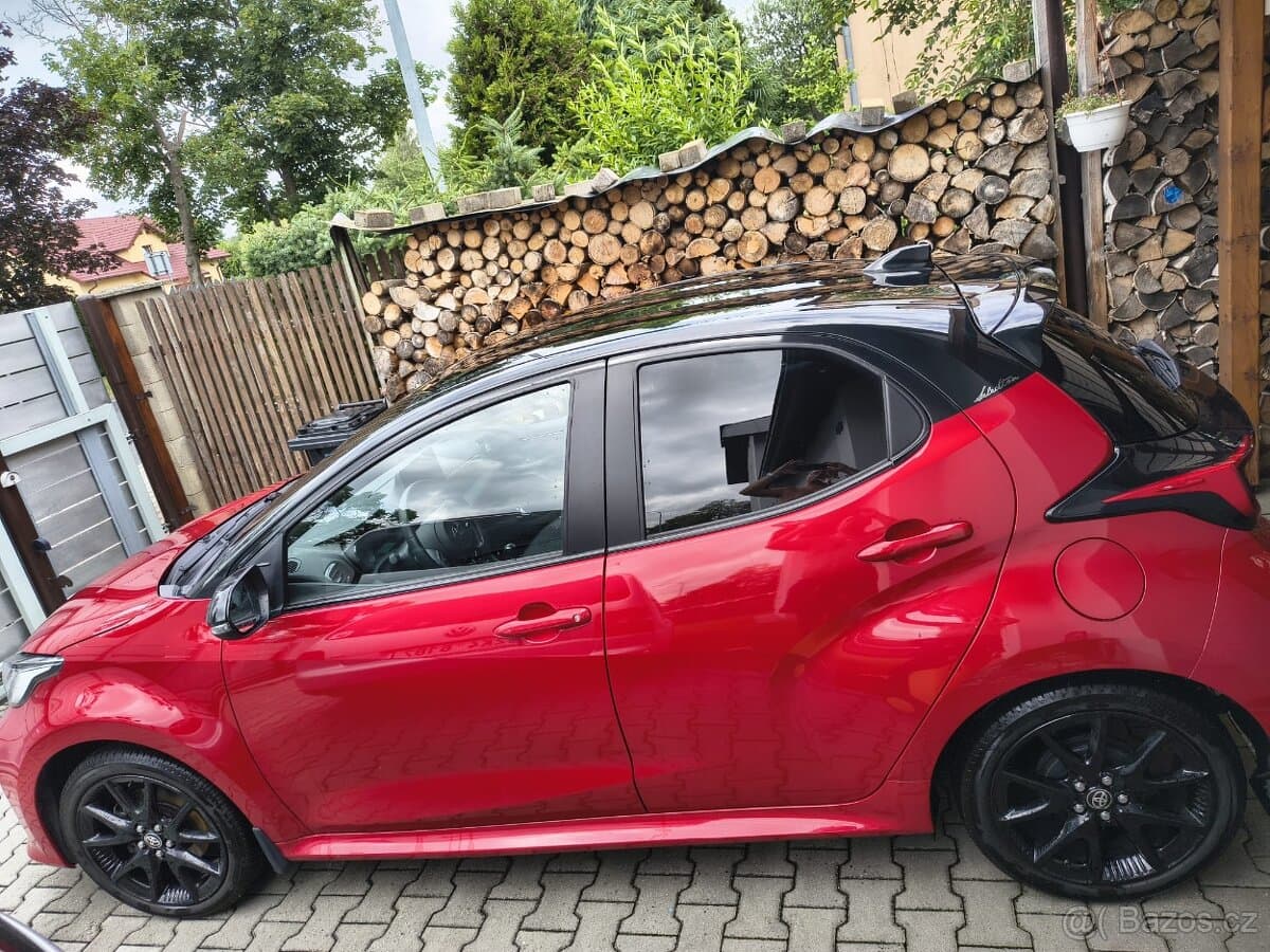 2022 Toyota YARIS - 3