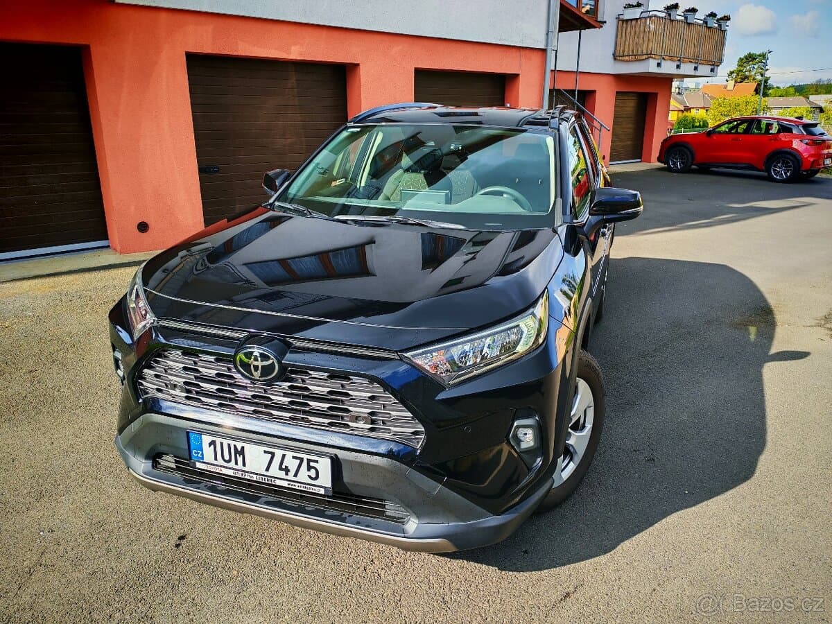 2023 Toyota RAV4 - 3