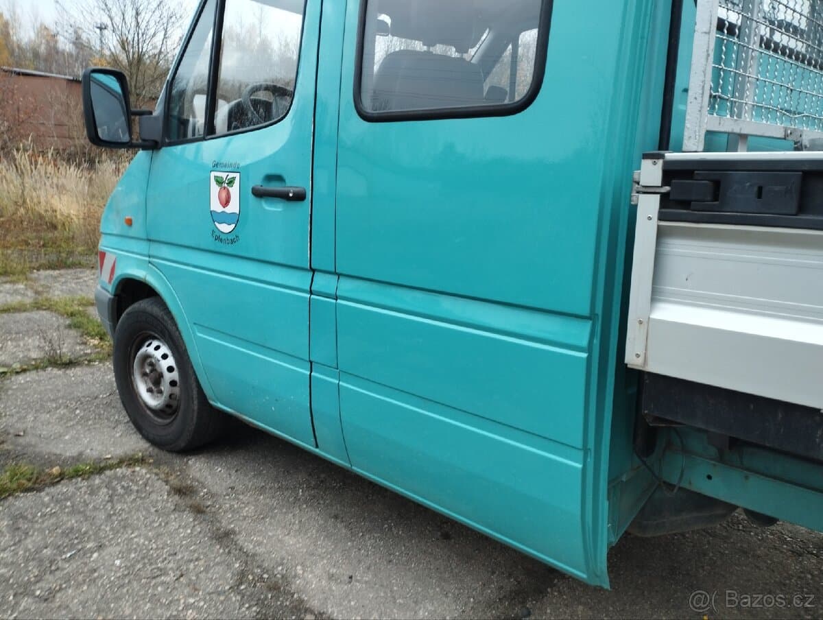 2002 Mercedes-Benz SPRINTER - 3