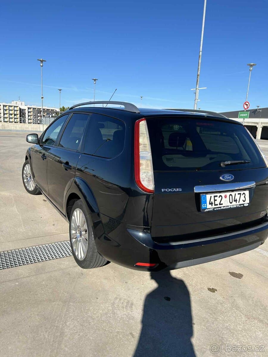 2009 Ford FOCUS - 3