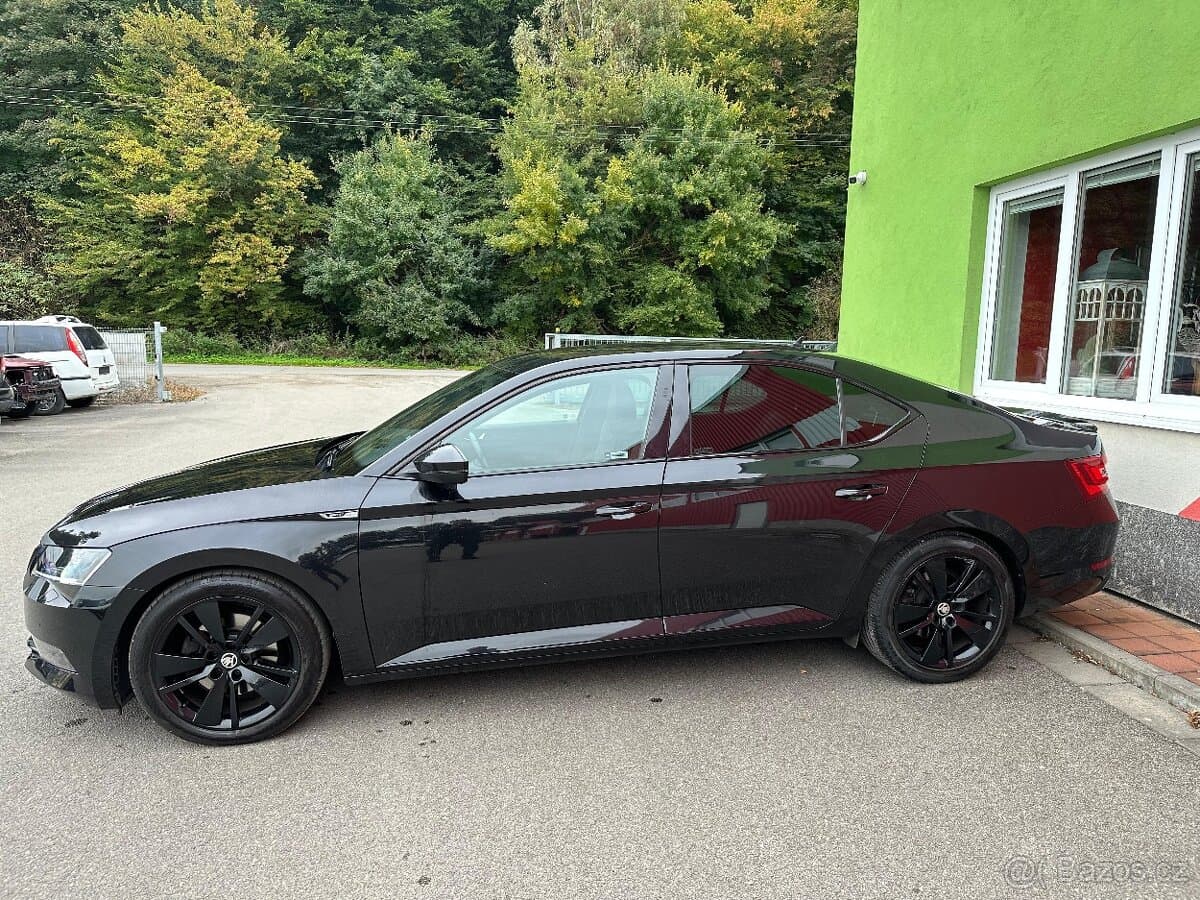 2019 Škoda SUPERB - 3