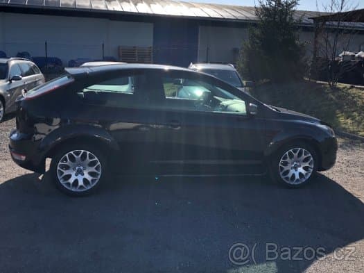 2008 Ford FOCUS - 3