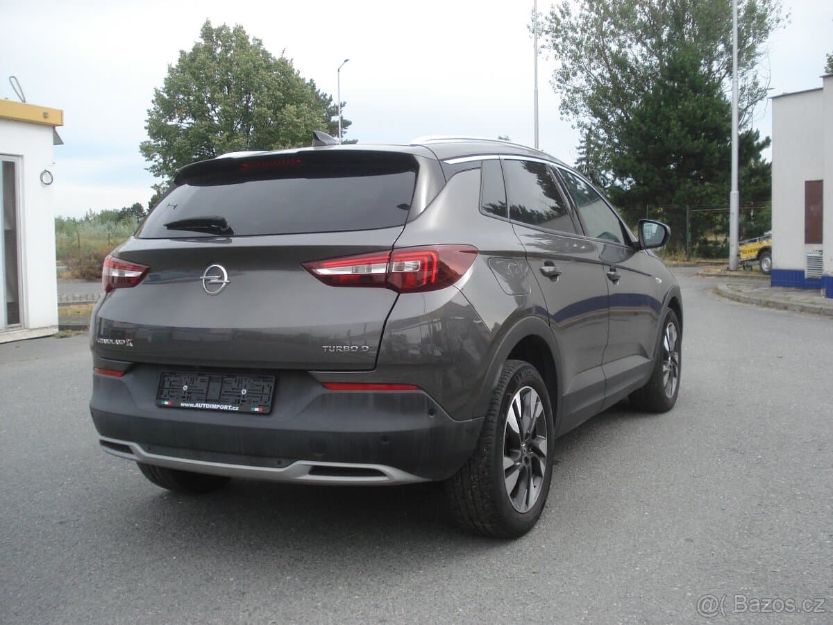 2017 Opel GRANDLAND - 3