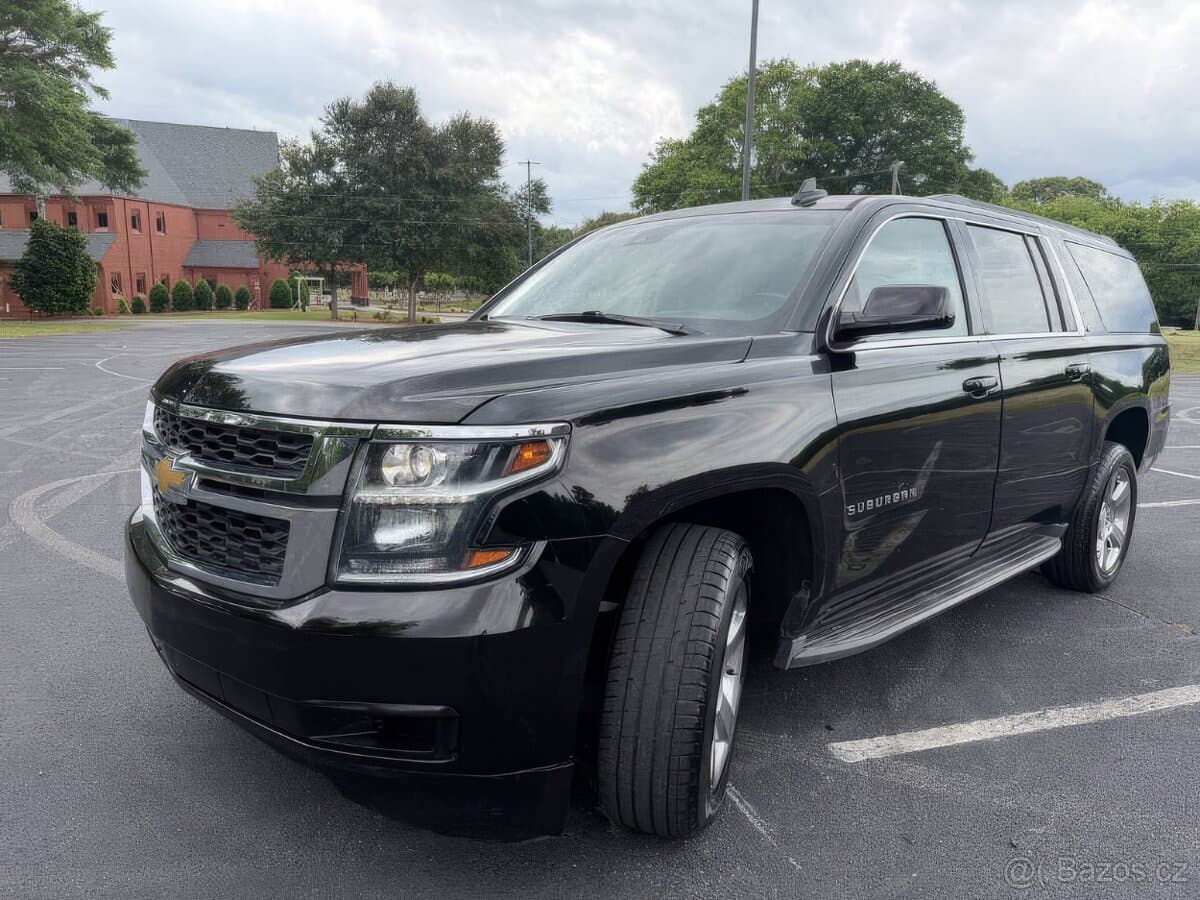 2016 Chevrolet SUBURBAN - 3