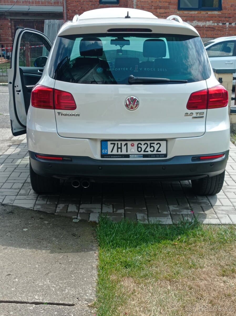 2012 Volkswagen TIGUAN - 3