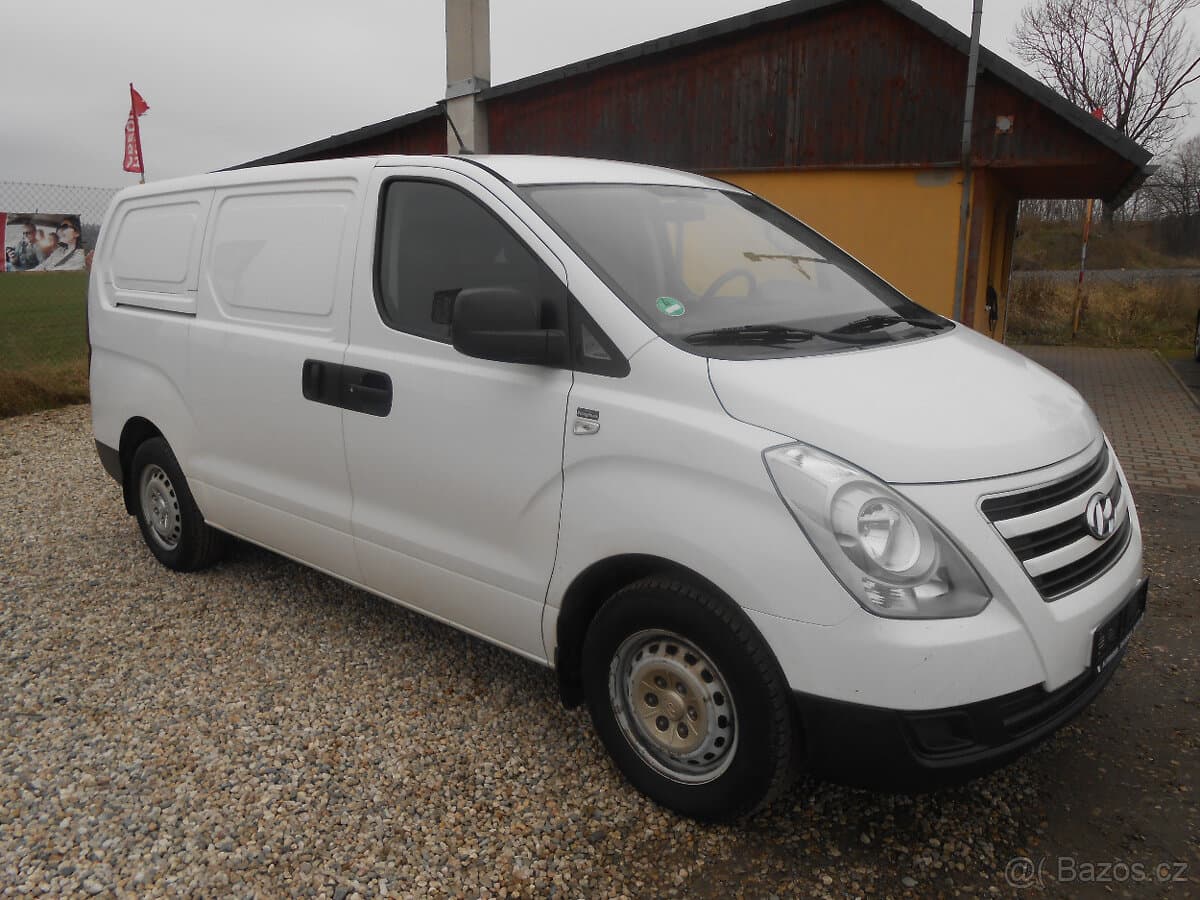 2015 Hyundai H-1 - 3