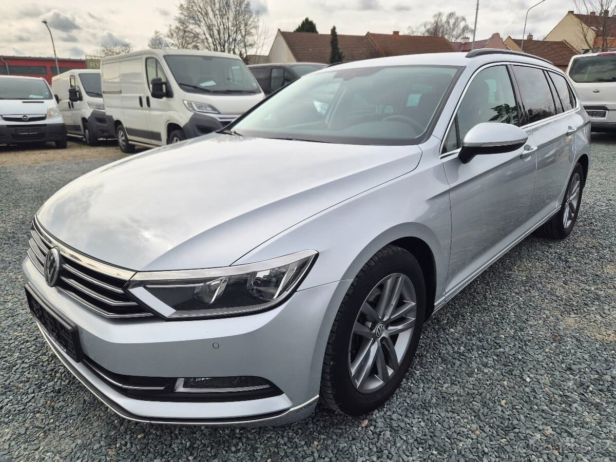 2015 Volkswagen PASSAT - 3