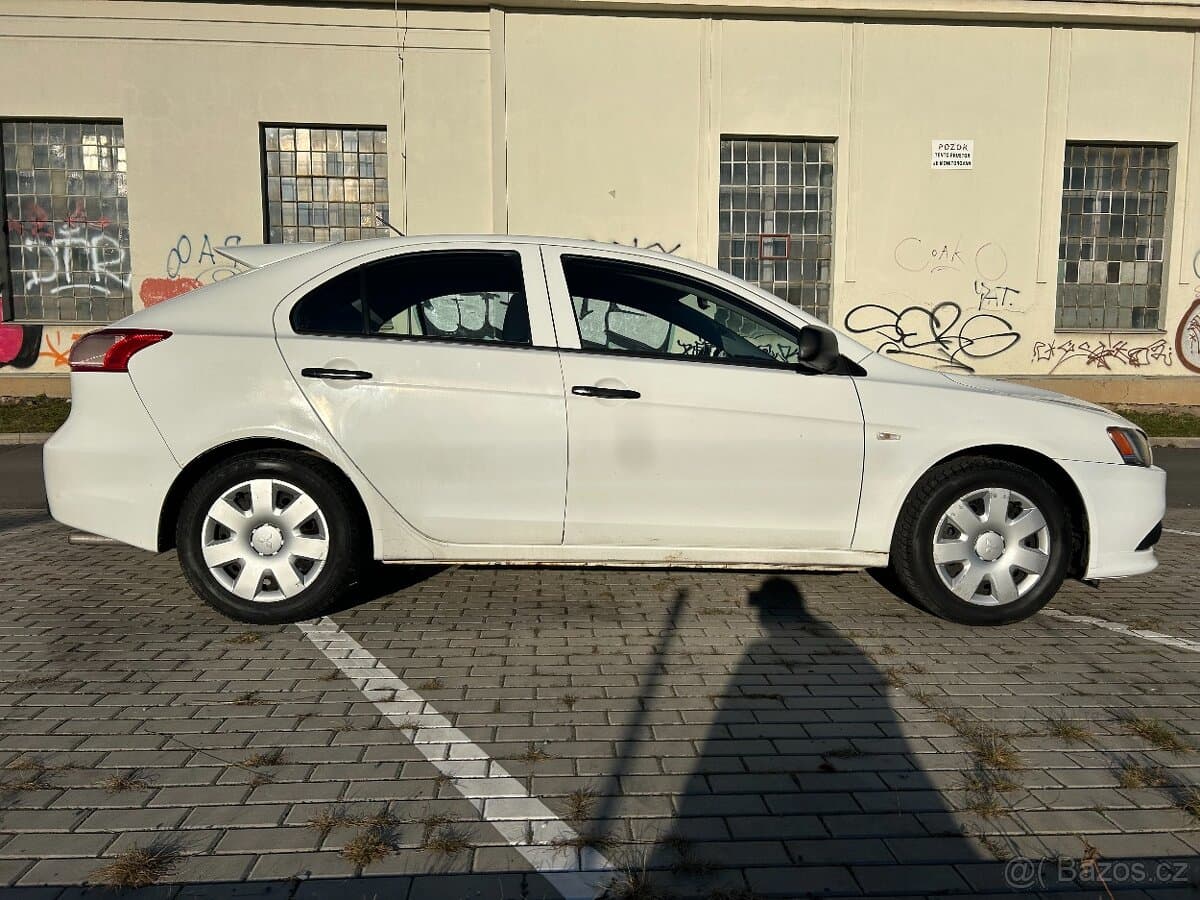 2011 Mitsubishi LANCER - 3