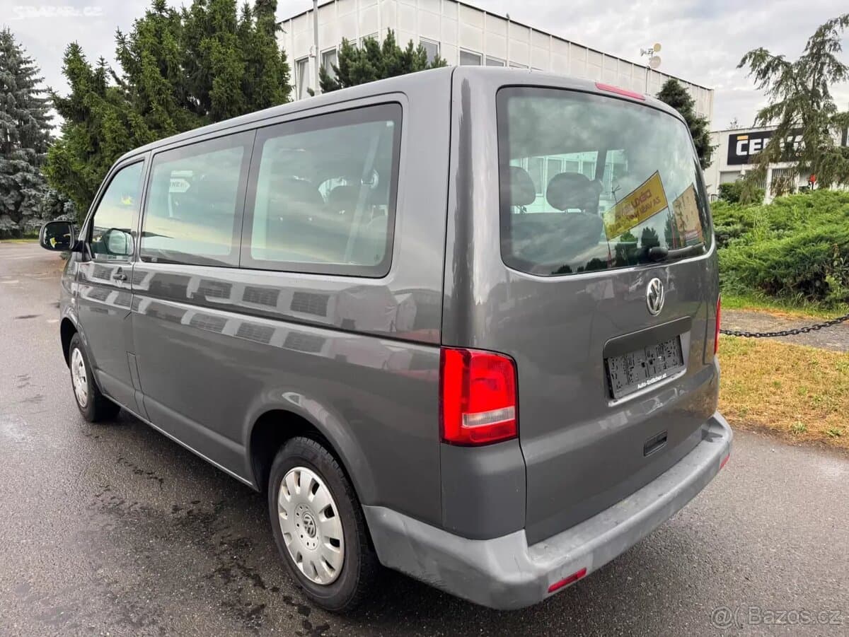 2010 Volkswagen CARAVELLE - 3
