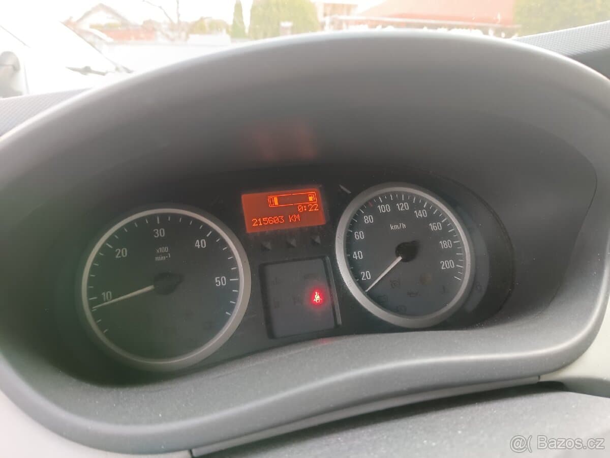 2011 Opel VIVARO - 3