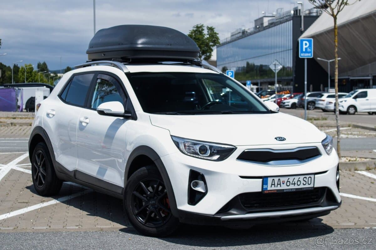 2019 Kia STONIC - 3