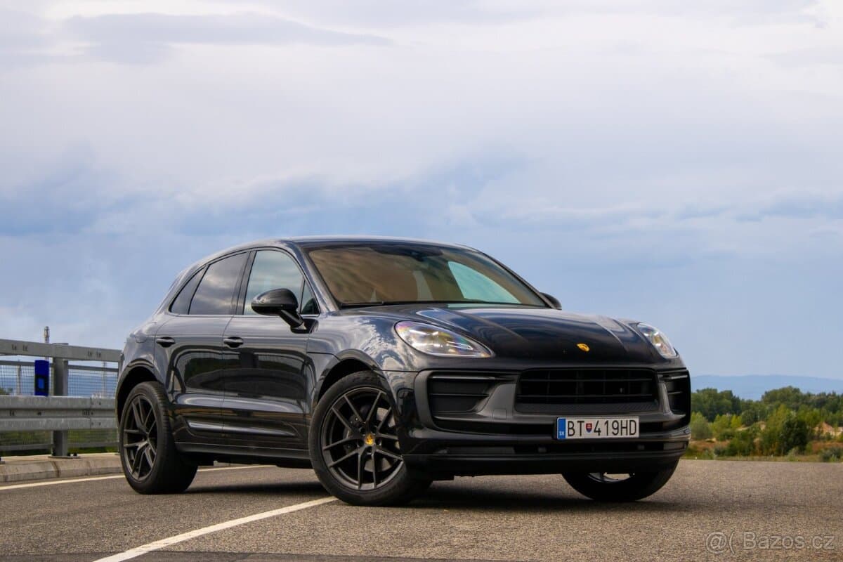 2022 Porsche MACAN - 3