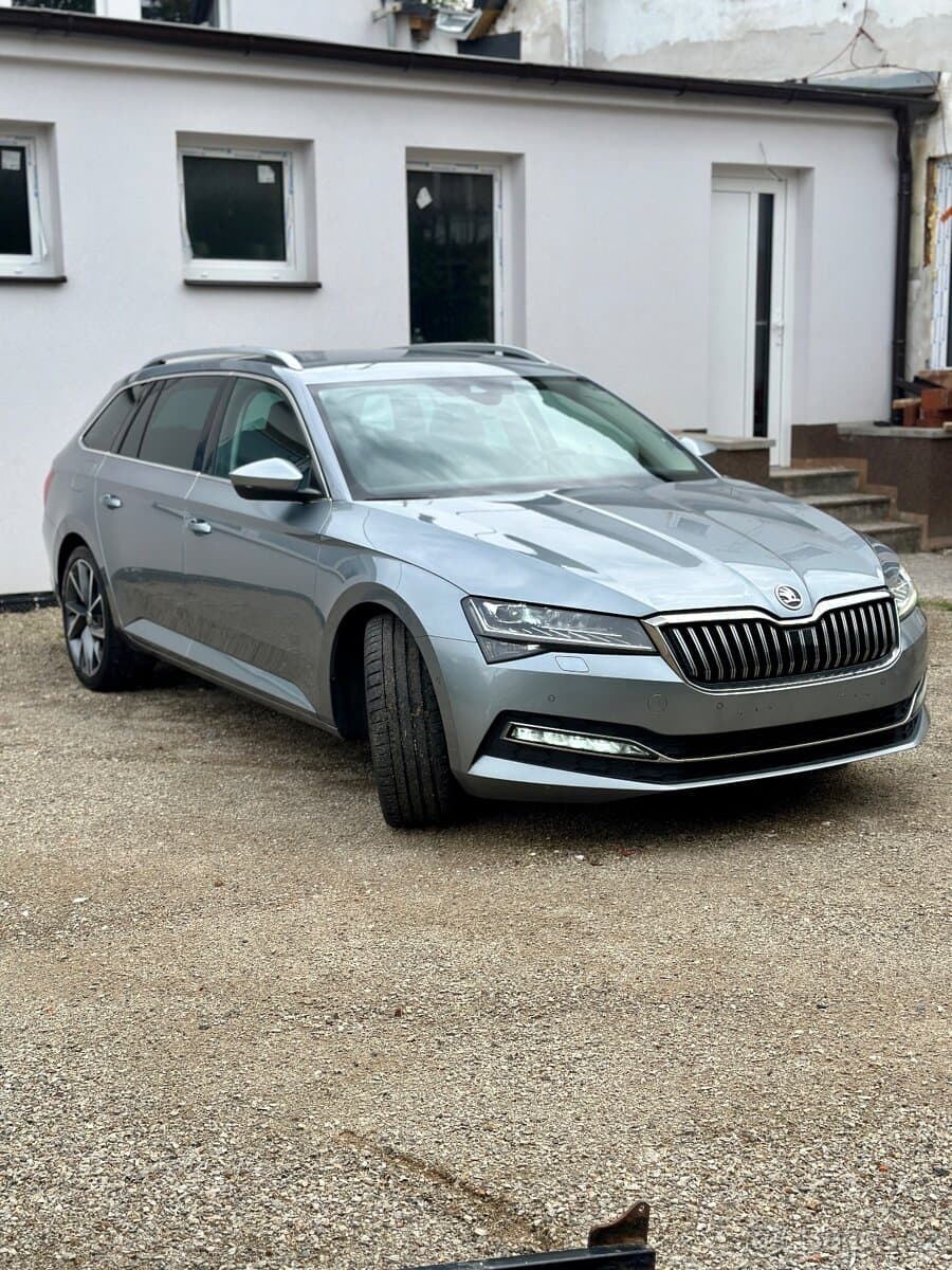 2021 Škoda SUPERB - 3