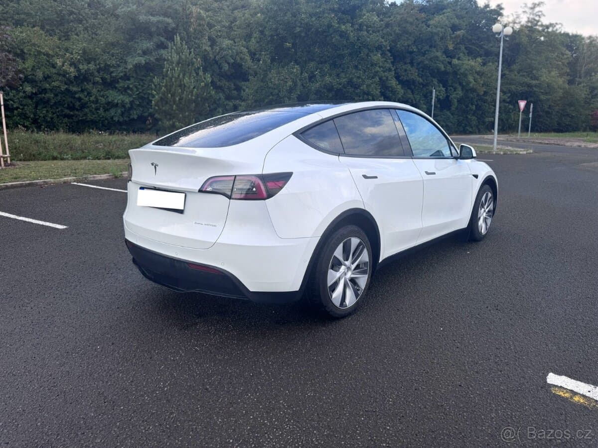 2022 Tesla MODEL Y - 3