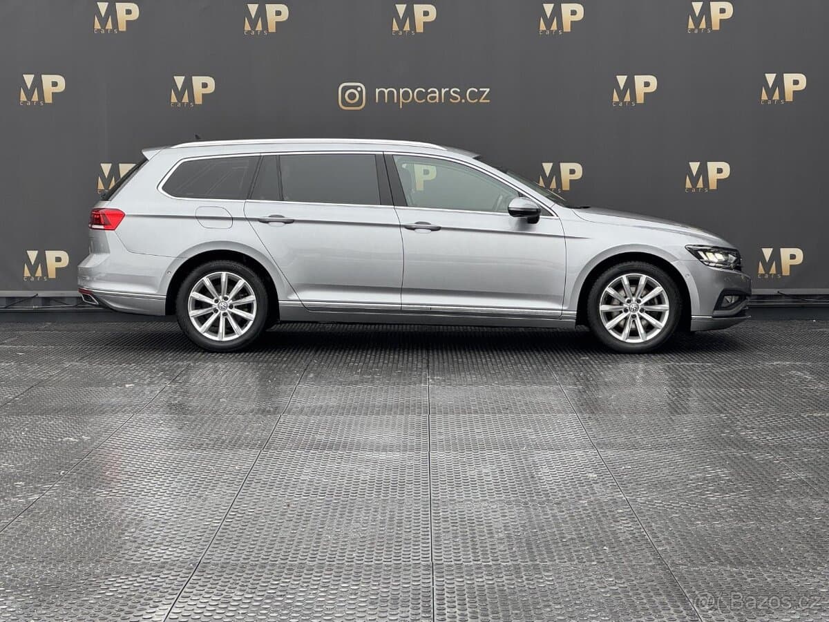2020 Volkswagen PASSAT - 3