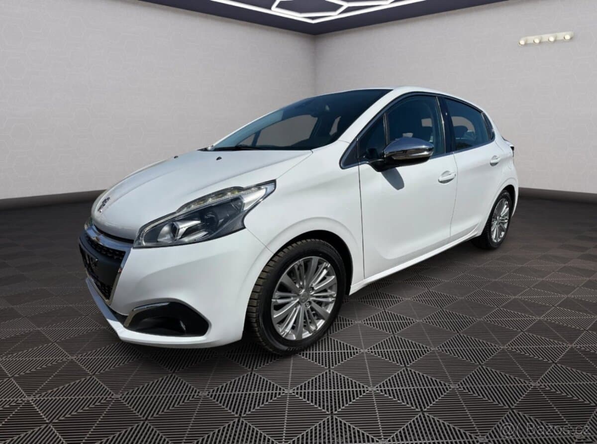 Peugeot 208 - 3