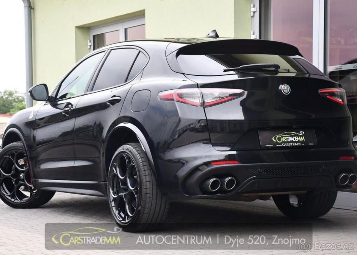 2024 Alfa Romeo STELVIO - 3