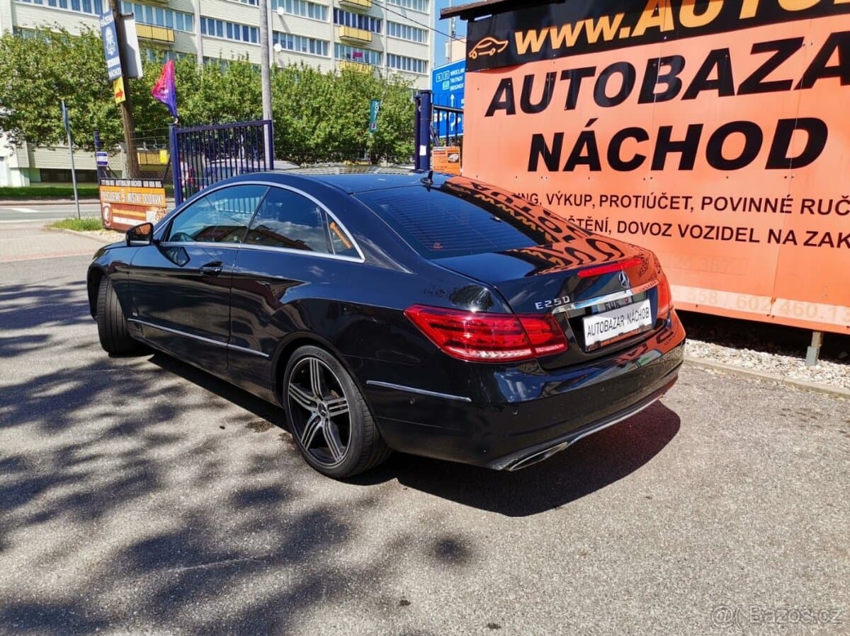2013 Mercedes-Benz E-CLASS - 3