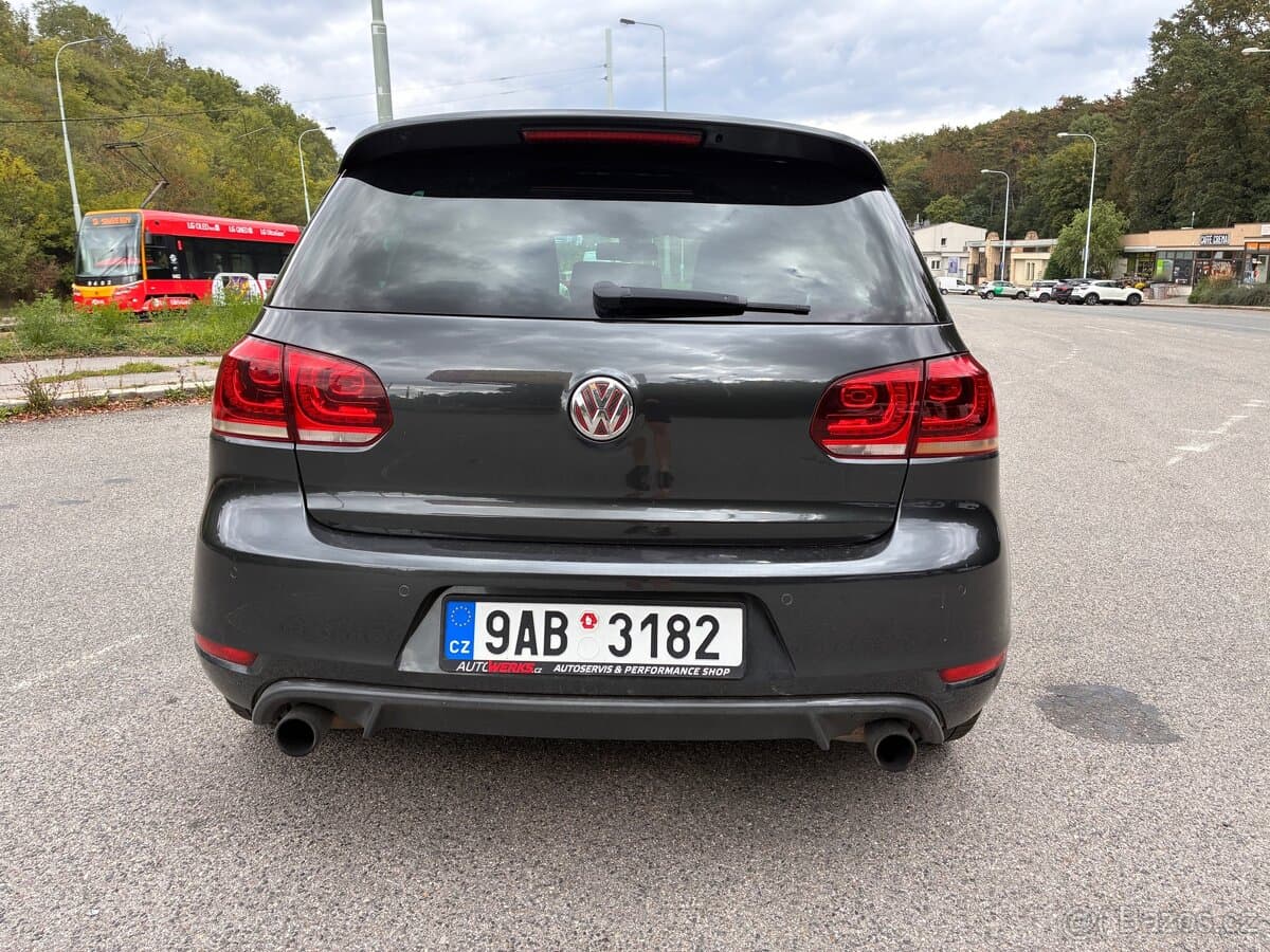 2012 Volkswagen GOLF - 3