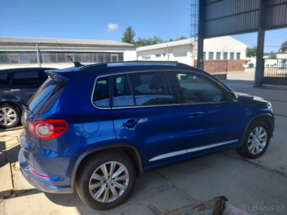 2009 Volkswagen TIGUAN - 3